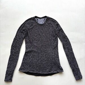 Lululemon runderful size 6 long sleeve running top black and white